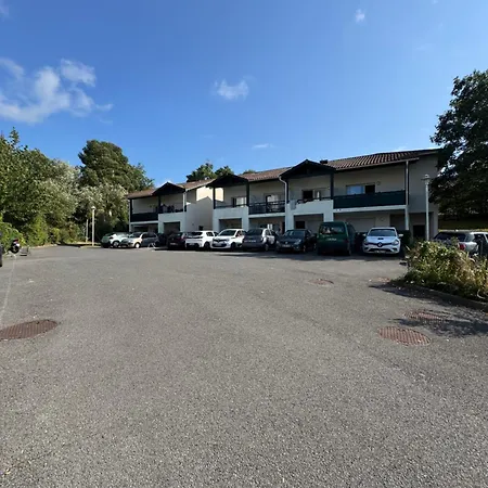 Artea - Centre Anglet * 比亚里茨